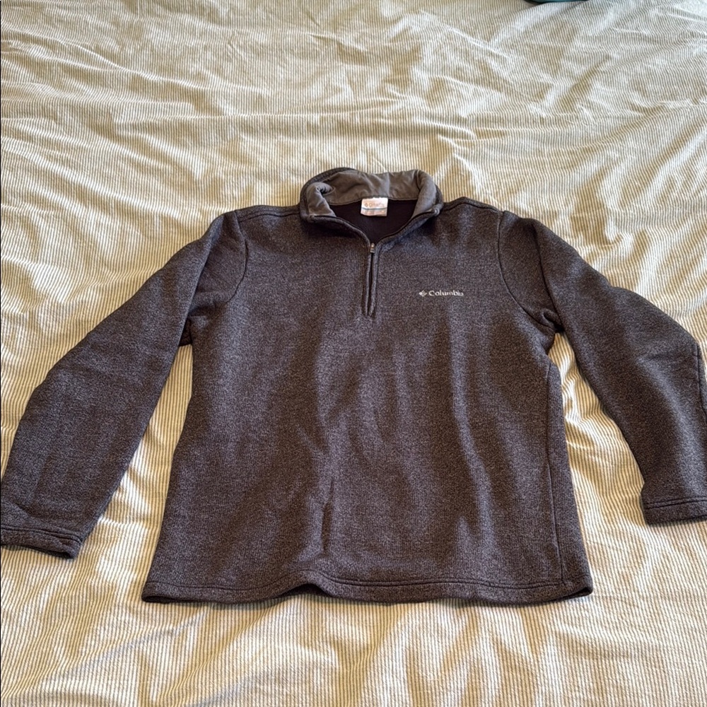 Columbia Men's Gray Sweater